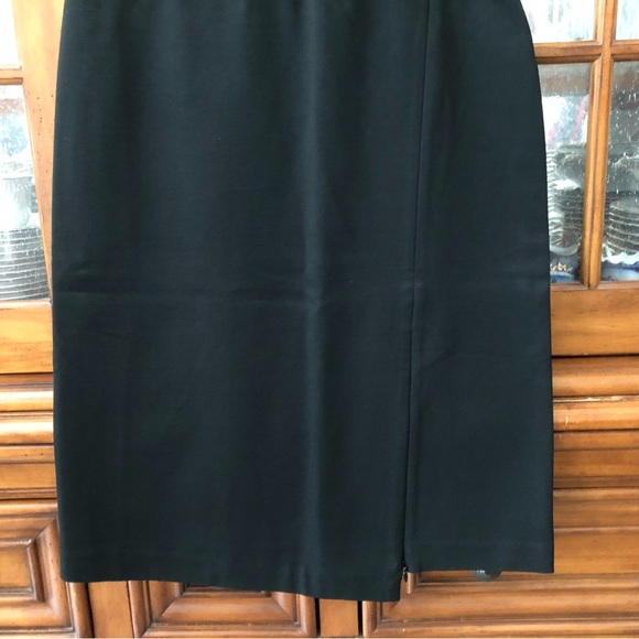 EUC J.Jill ponte zipper hemline skirt - Picture 4 of 5